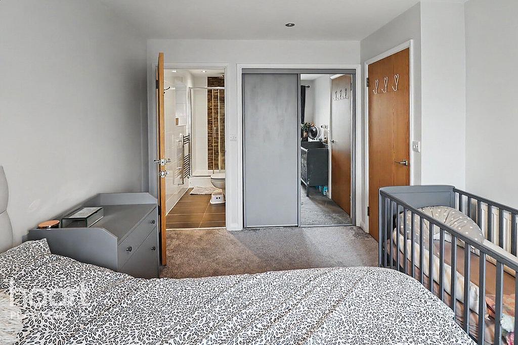 Bedroom, en suite