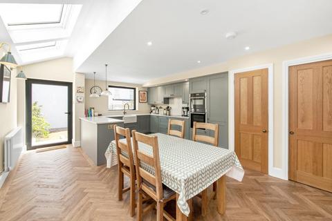 3 bedroom house for sale, Avenue Road, Beckenham, Kent, BR3