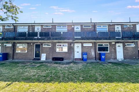 1 bedroom apartment for sale, Holystone Avenue, Newsham Farm , Blyth, Northumberland, NE24 4QZ