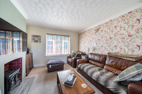3 bedroom terraced house for sale, Englands Lane, Bedfordshire LU5