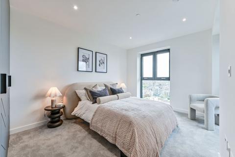 2 bedroom flat for sale, Woodberry Down, Finsbury Park N4