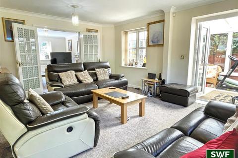 4 bedroom detached house for sale, Osborne Road, Penn, Wolverhampton