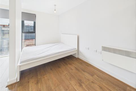 Studio to rent, 2 Nation Way, Liverpool L1