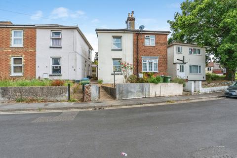 2 bedroom semi-detached house for sale, Glen Road, Southampton, Hampshire, SO19