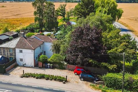 3 bedroom semi-detached house for sale, Seven Hills, Ingham, Bury St. Edmunds