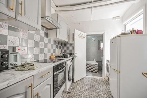 2 bedroom house for sale, Lonsdale Avenue, Upton Park, London, E6