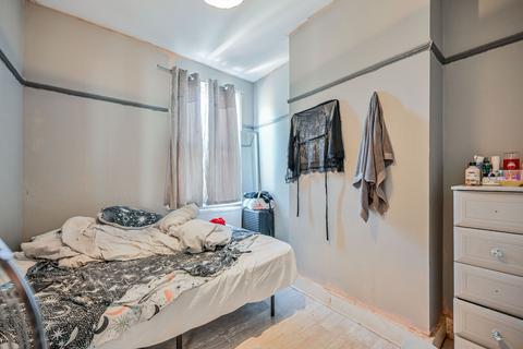 2 bedroom house for sale, Lonsdale Avenue, Upton Park, London, E6