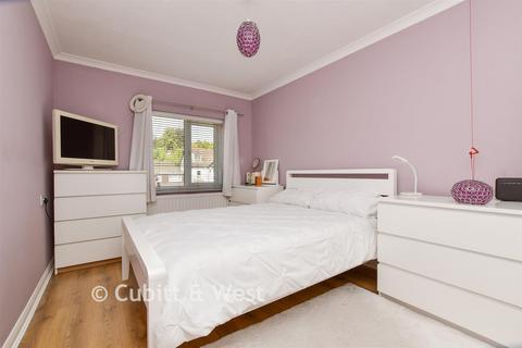1 bedroom apartment for sale, Brighton Road, Purley, Surrey