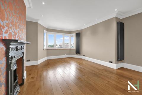 2 bedroom maisonette to rent, Hale Lane, London NW7