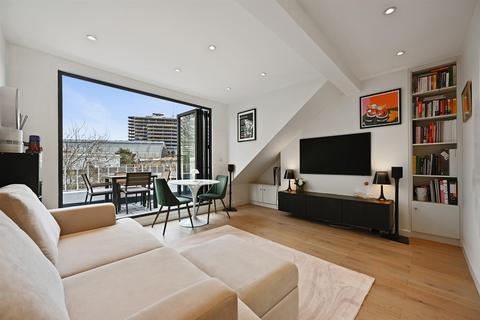 Gratton Road, London W14