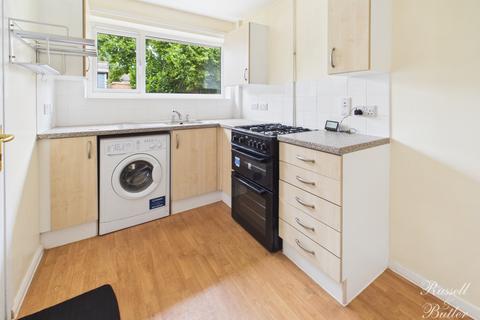 1 bedroom semi-detached bungalow for sale, Missenden Road, Winslow, MK18 3AS