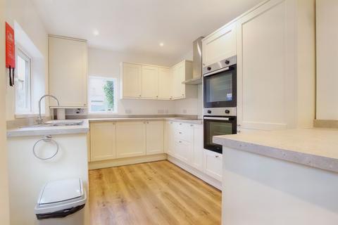 1 bedroom in a house share to rent, Tredworth Road, Gloucester GL1