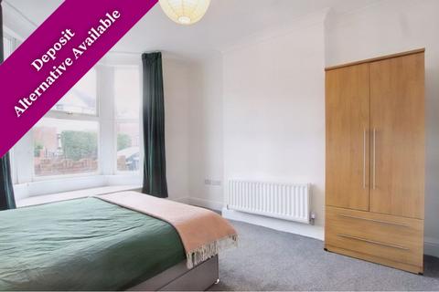 1 bedroom in a house share to rent, Tredworth Road, Gloucester GL1