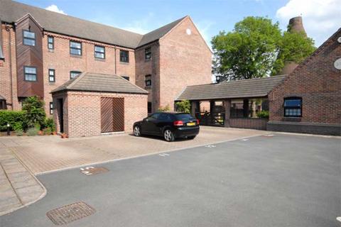 2 bedroom flat to rent, WORDSLEY - Camellia Gardens