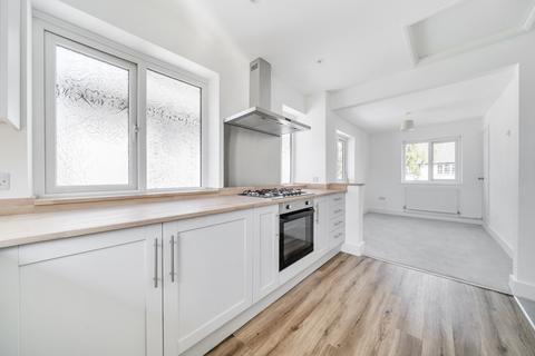 2 bedroom maisonette for sale, Mera Drive, Bexleyheath, Kent, DA7