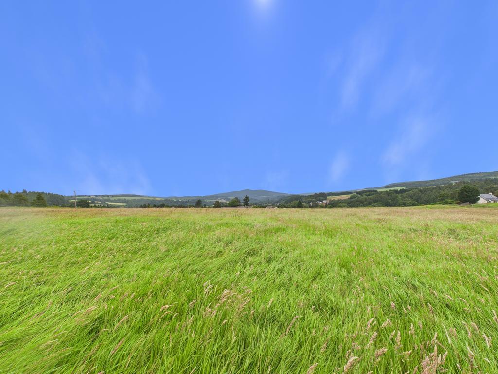 Tombain Farm, Aberlour, Moray - View 5