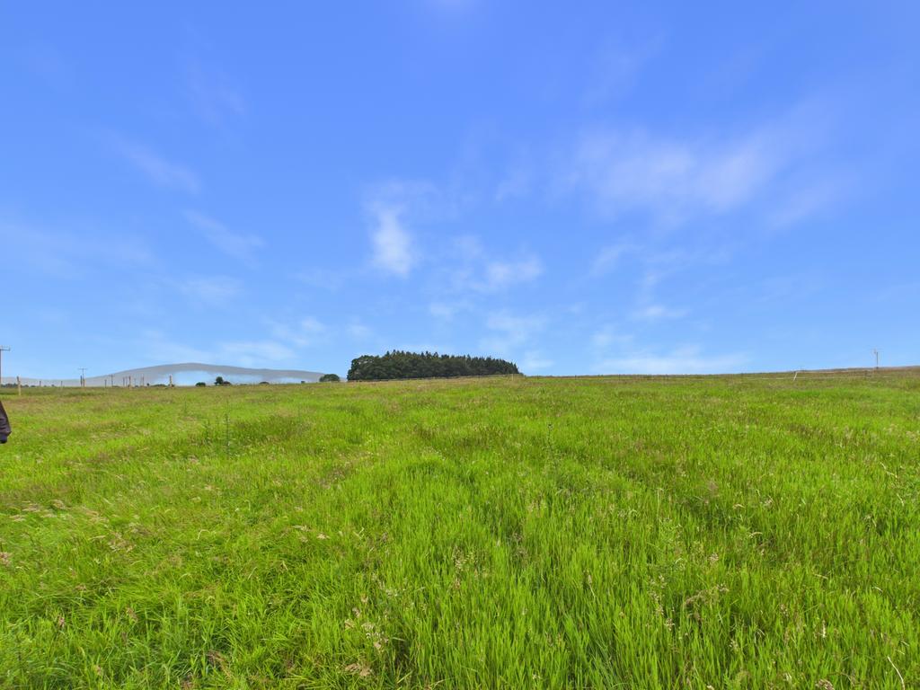 Tombain Farm, Aberlour, Moray - More