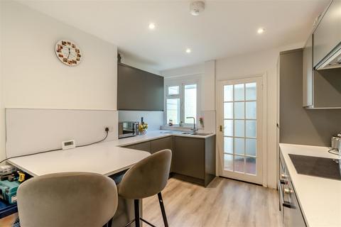 2 bedroom terraced house for sale, London Road, Ditton, Aylesford