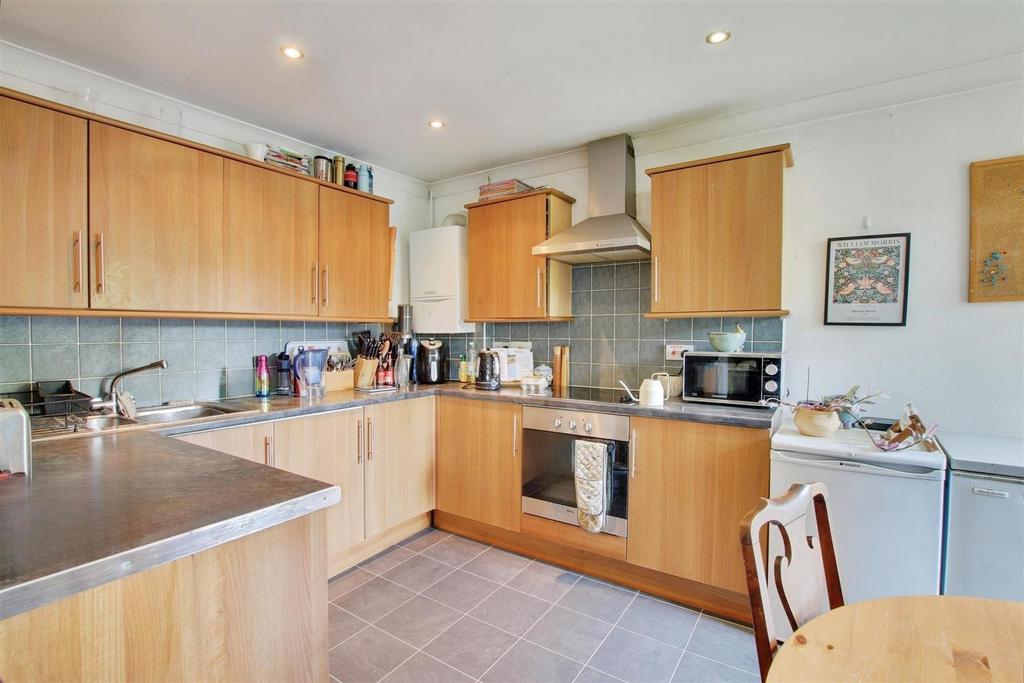 Apartment in Cambridge, Eddington - View 3