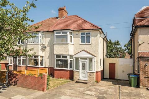 3 bedroom semi-detached house for sale, Montcalm Road, London SE7