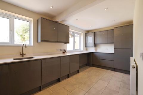 3 bedroom semi-detached house for sale, Bishop Road, Calne