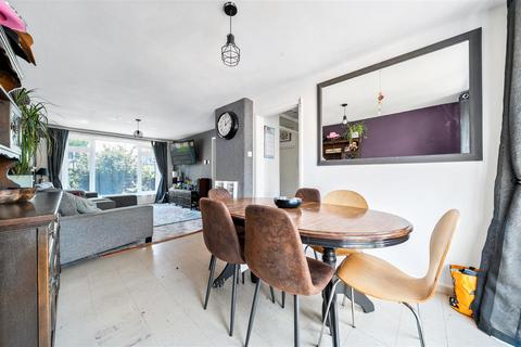undefined, Courtlands Road, Portland