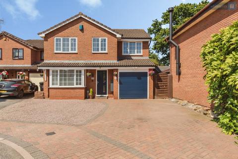 4 bedroom detached house for sale, Charlcote Crescent, Crewe, Cheshire, CW2