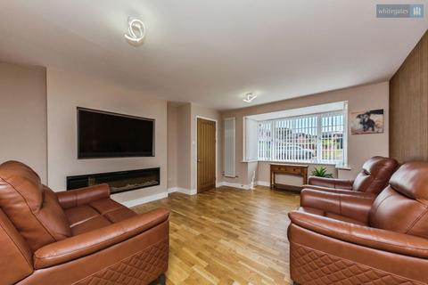 4 bedroom detached house for sale, Charlcote Crescent, Crewe, Cheshire, CW2