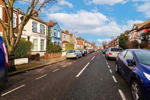 4 bedroom terraced house to rent, Riffel Road, London NW2
