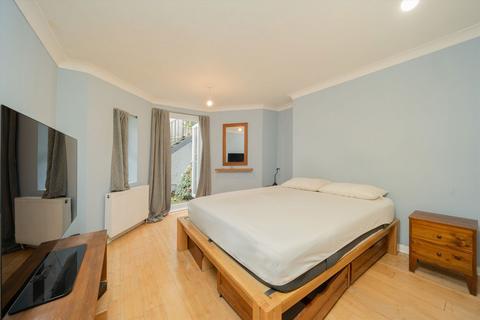 2 bedroom flat for sale, Elsham Road, London W14
