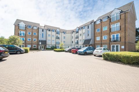 2 bedroom flat for sale, Tudor Crescent, Hampshire PO6