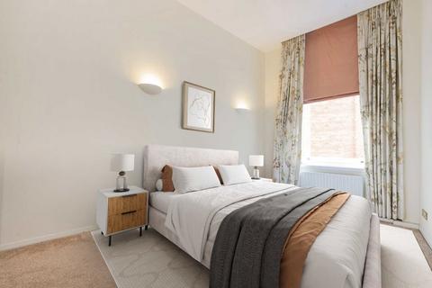 1 bedroom flat for sale, West Smithfield, London EC1A
