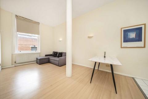 1 bedroom flat for sale, West Smithfield, London EC1A