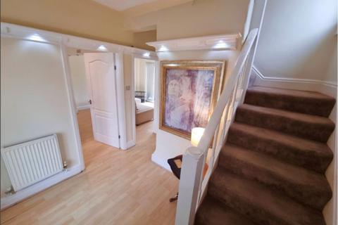 3 bedroom semi-detached house for sale, Wembley Road, Mossley Hill, Liverpool
