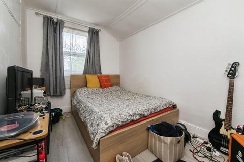 3 bedroom terraced house for sale, Fore Street, Heavitree, Exeter