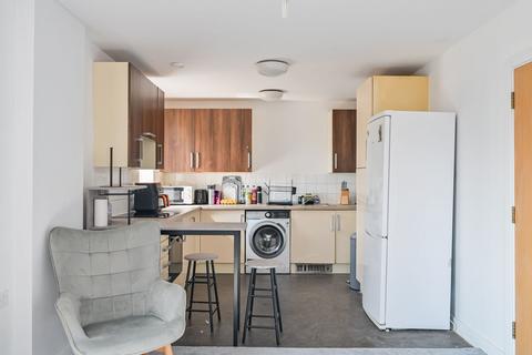 5 Thomas Fyre Drive, London E3