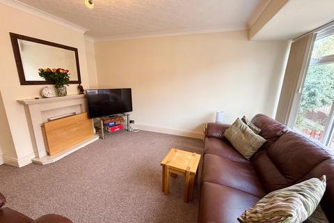 2 bedroom semi-detached house for sale, Wilshaw Grove, Ashton-under-lyne OL7