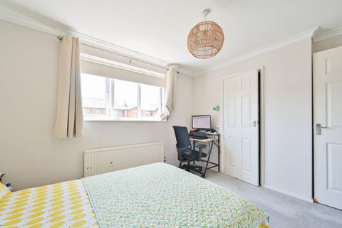 2 bedroom flat to rent, Keston Mews, WD17, Watford, WD17