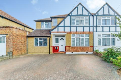 Fairhaven Avenue, Croydon, CR0