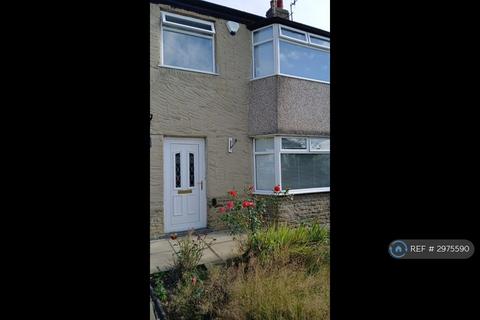 3 bed semi-detached house for rent in Grange Road, Keighley, BD20