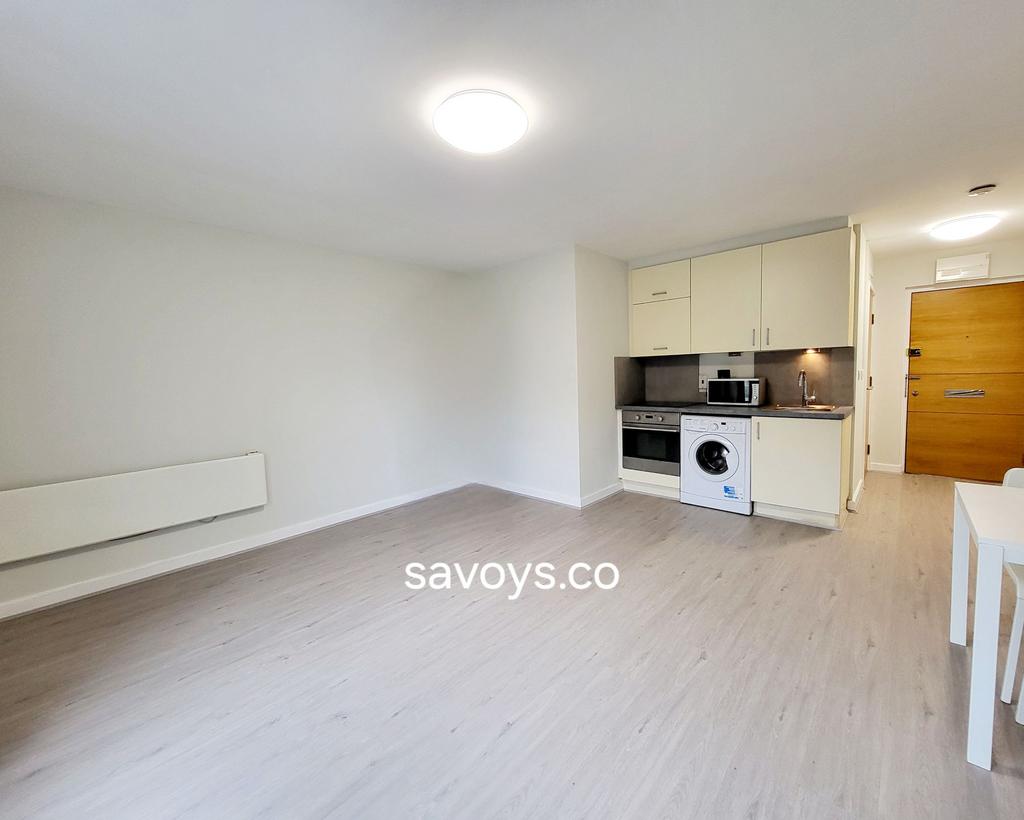 Apartment in London, Grahame Park, Colindale - View 5