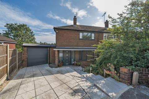 undefined, Beacon Close, Wrecclesham, Farnham, Surrey, GU10