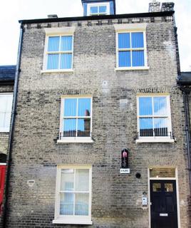 2 bed flat/apartment for rent in Victoria Street, Cambridge