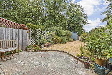 3 bedroom terraced house for sale, Holmwood Close, Sutton, Surrey