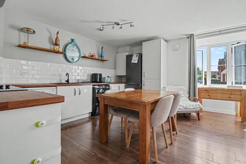 2 bedroom flat for sale, Chiltern Crescent, Eastleigh SO50
