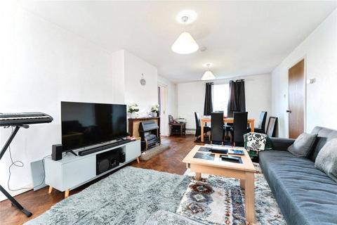 4 bedroom detached house for sale, Knights Way, Milton, Cambridge, Cambridgeshire, CB24