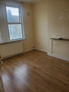 2 bedroom flat to rent, Browning Road, London, E12