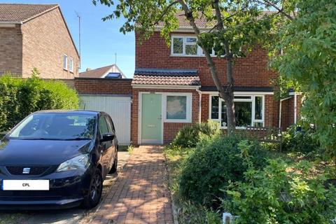 3 bed semi-detached house for rent in Scotsdowne Road, Trumpington, CB2