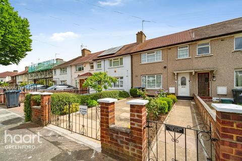 Hicks Avenue, Greenford