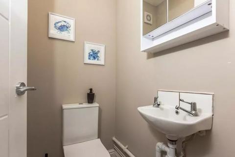 4 bedroom townhouse to rent, Marine Walk, Swansea
